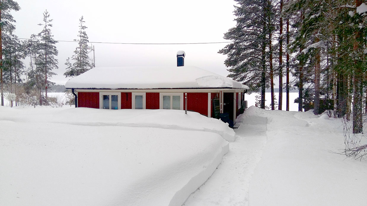 Stor snömängd medför extra belastning på takkonstruktionen.