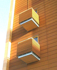 balkong med massivträplatta