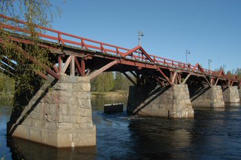 Träbro – Lejonströmsbron