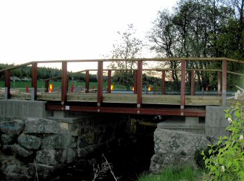 Tvärspänd plattbro – vägbro
