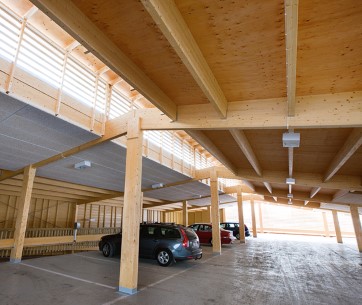 Parkeringshus med stomme av limträ och korslimmat trä, KL-trä, Ekorren, Skellefteå.
